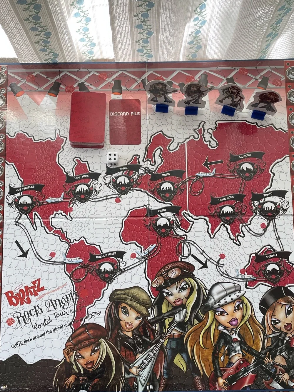 Bratz Rock Angelz World Tour Board Game